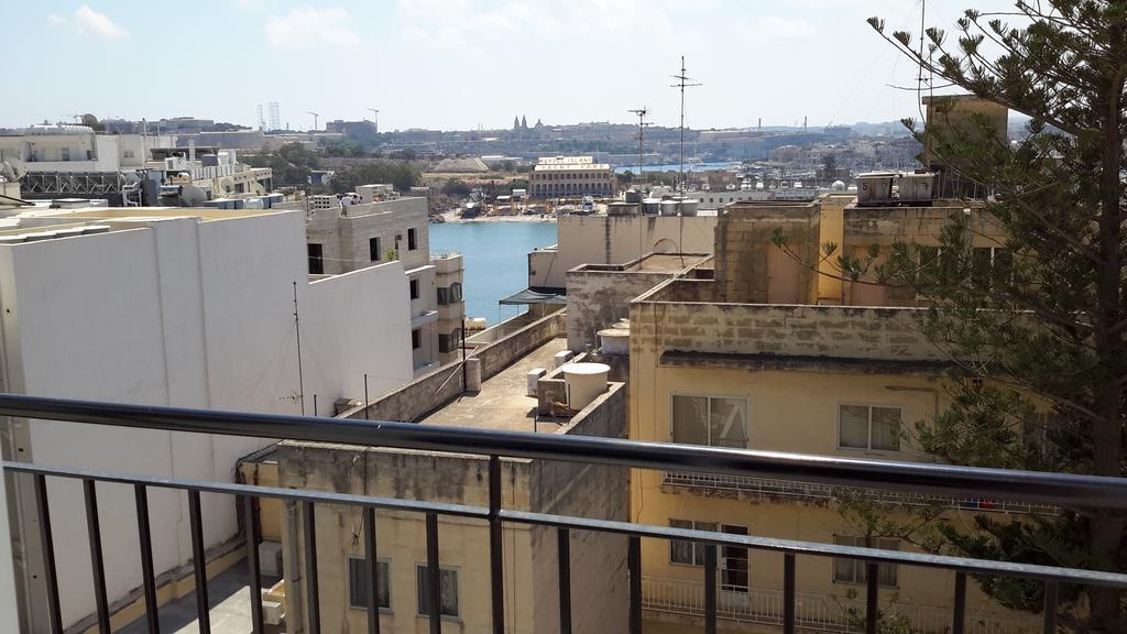 Am Apartments Sliema Exteriör bild